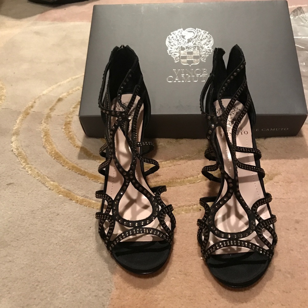 A gorgeous pair of Vince Camuto high heels!