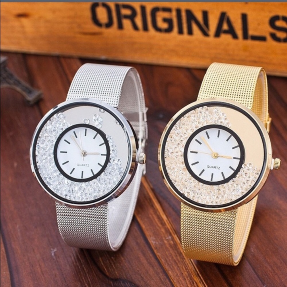 ✨HP✨Stainless Steel Sparkle Quartz Watch