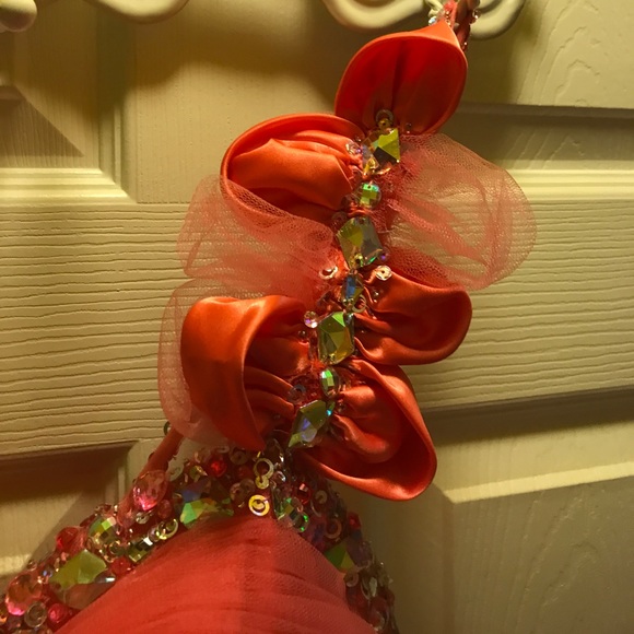 Homecoming dress - Picture 3 of 6