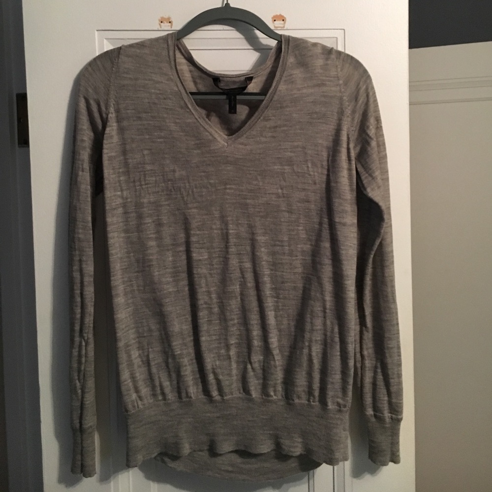 BCBG grey sweater