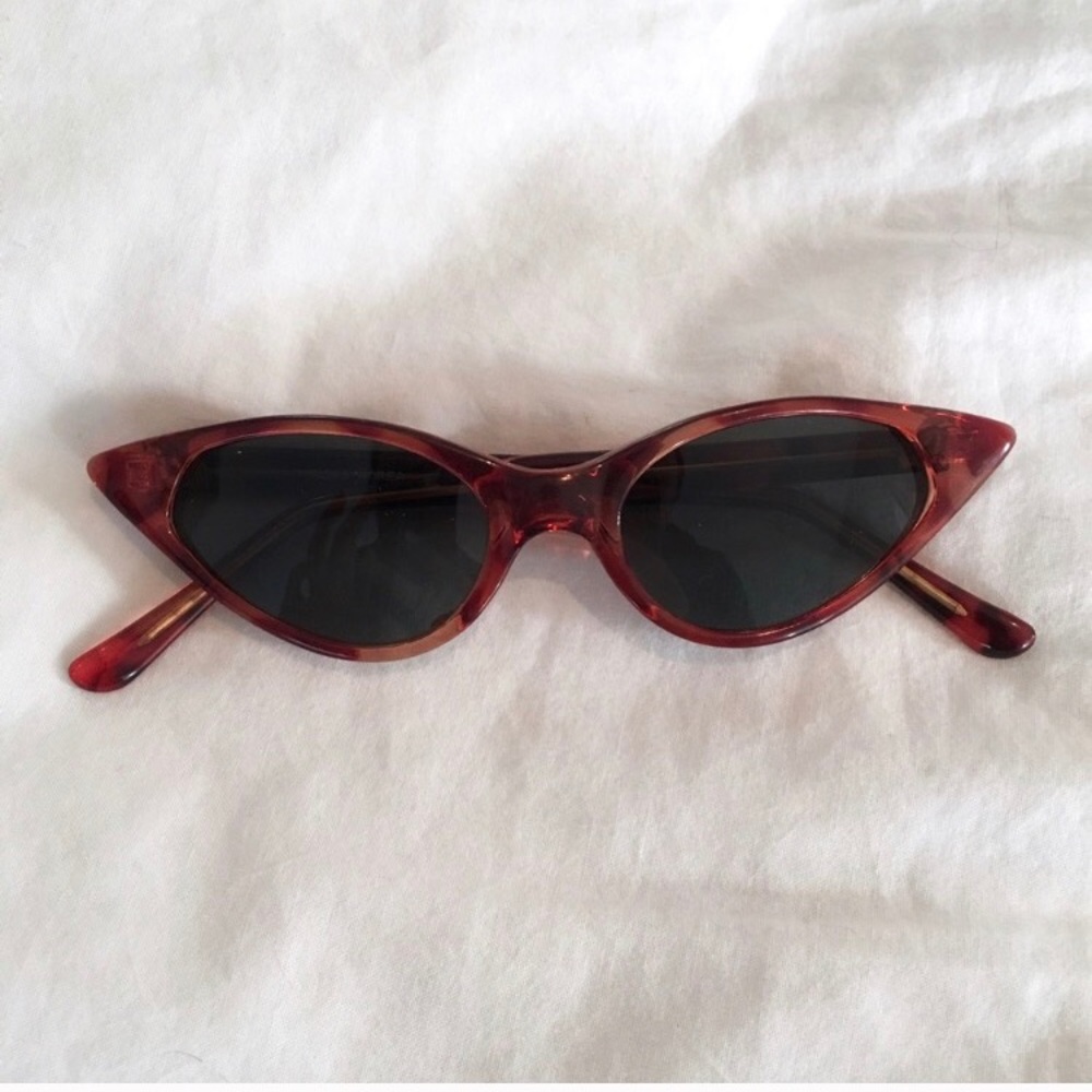 vintage slim cat eye sunglasses