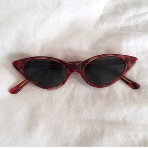 vintage slim cat eye sunglasses