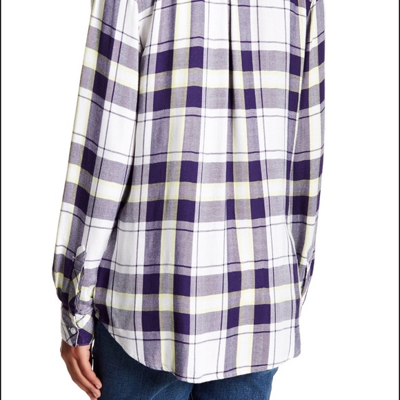 Rails Hunter Plaid Button Up Flannel Top - Picture 3 of 6