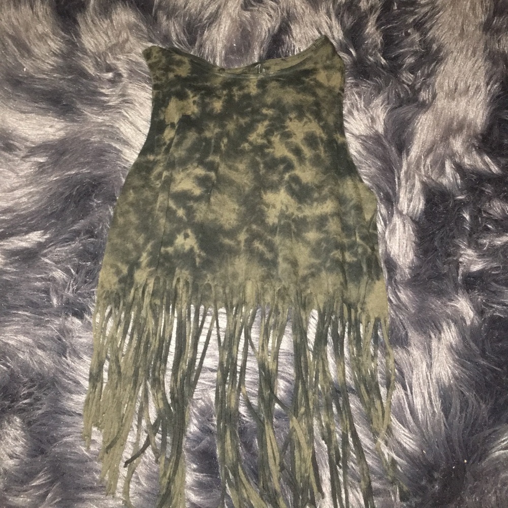 Tie-dye cropped tank with fringes