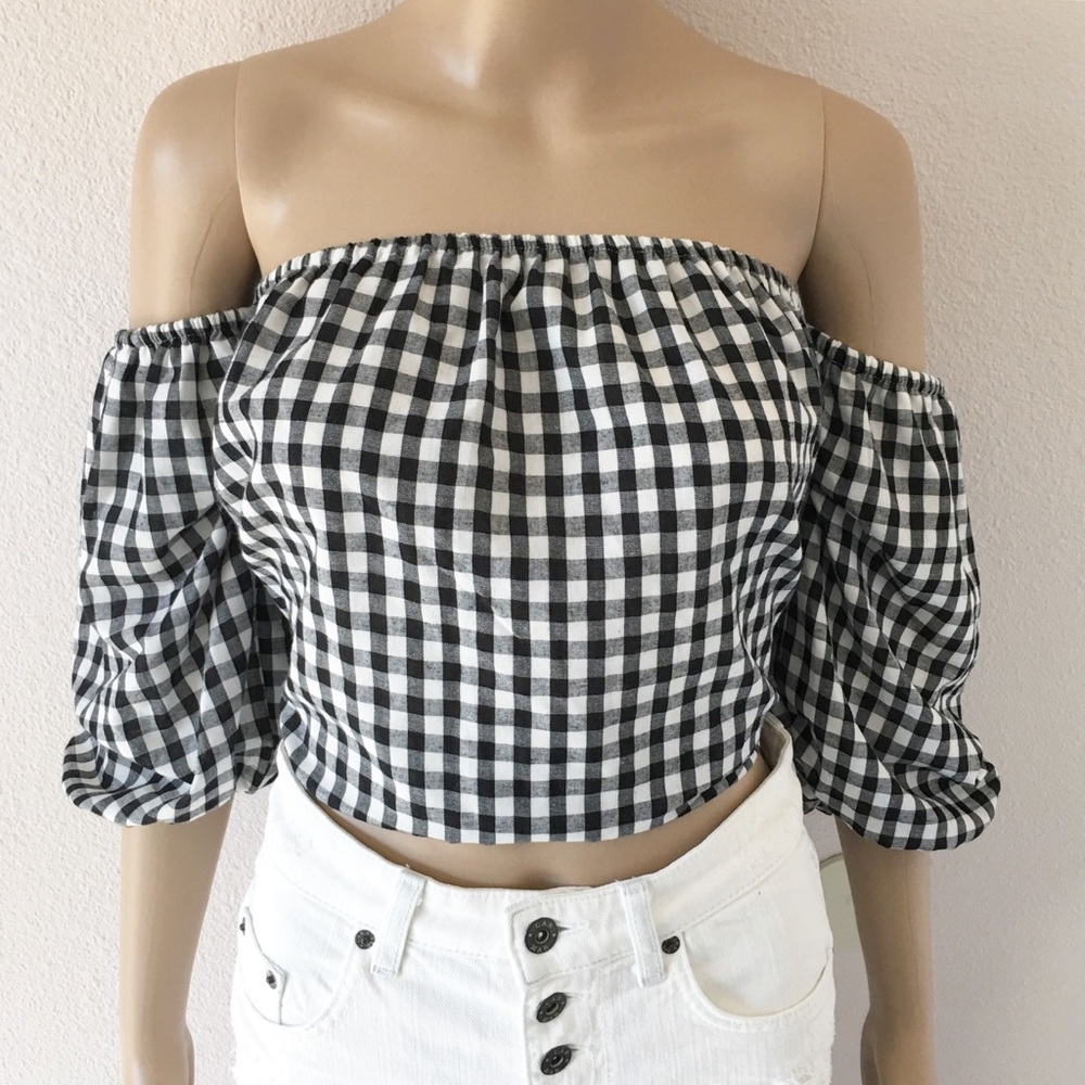 BNWT gingham off shoulder top