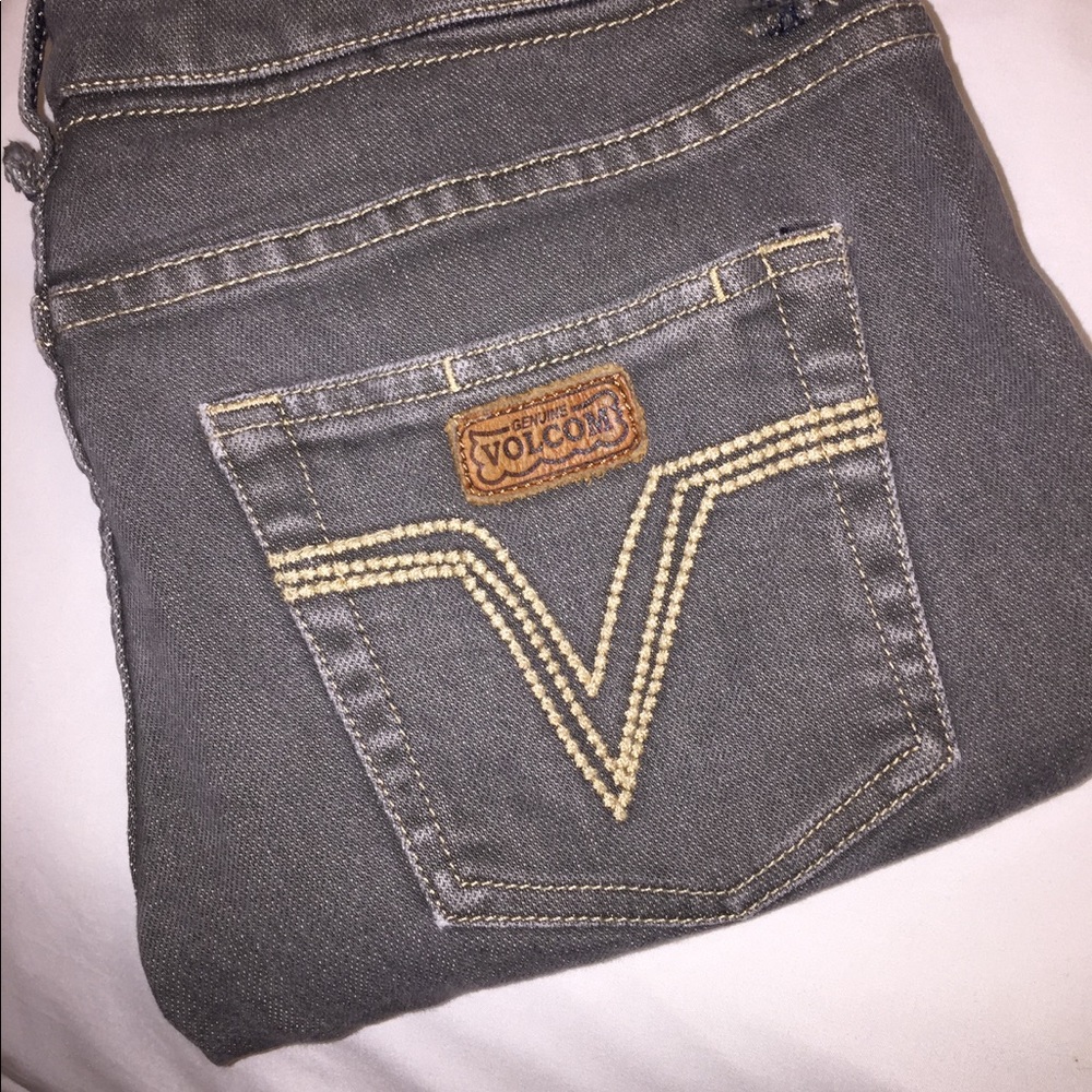 Grey Volcam jeans