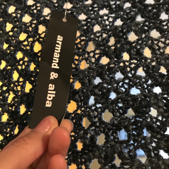 Knitted sweater - Picture 3 of 3