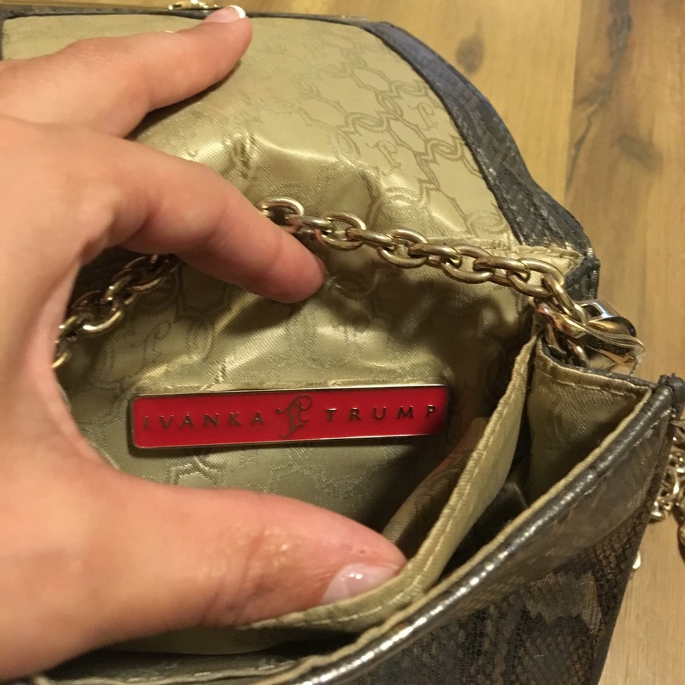 Ivanka Trump Crossbody - Picture 2 of 4