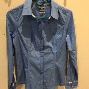 Express essential shirt size medium