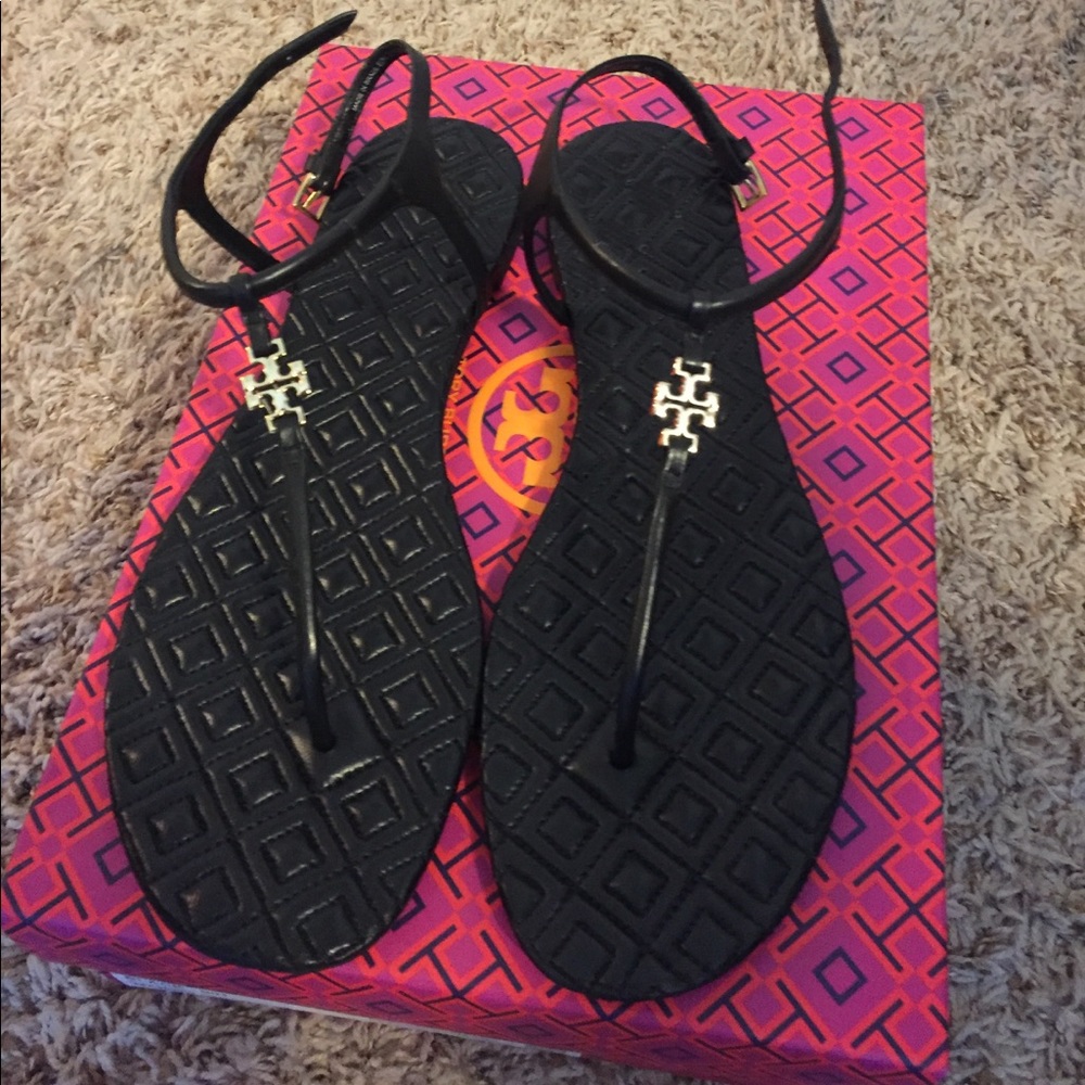 Tory Butch Black & Gold Marion Sandals sz 9