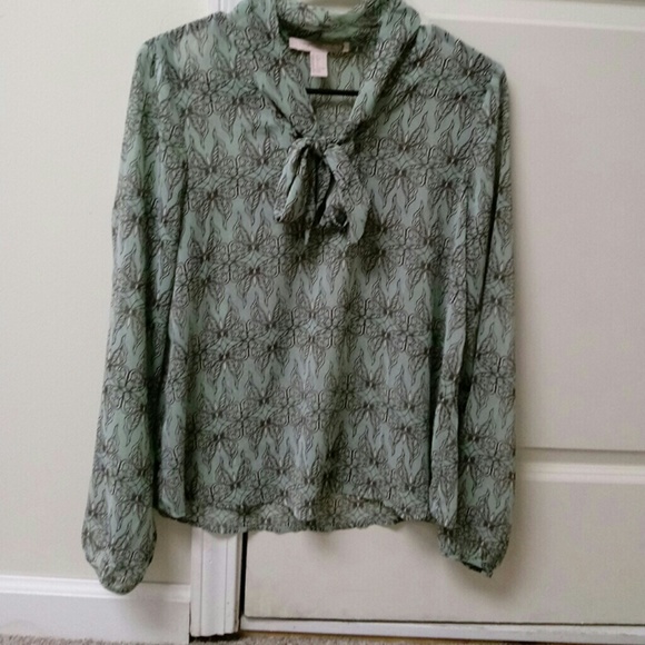 Mint and gray tie neck flowy blouse - Picture 1 of 1