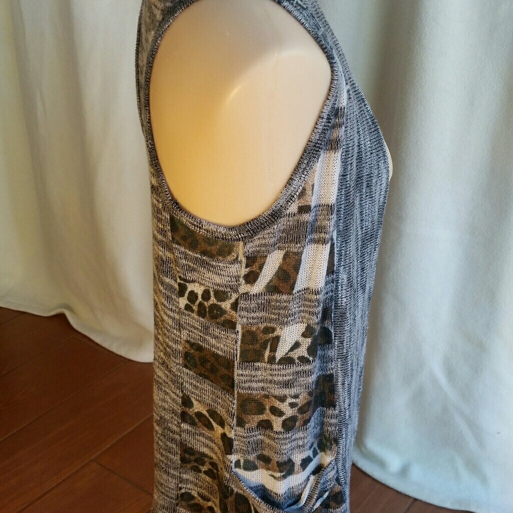 Daytrip accent vest size Medium