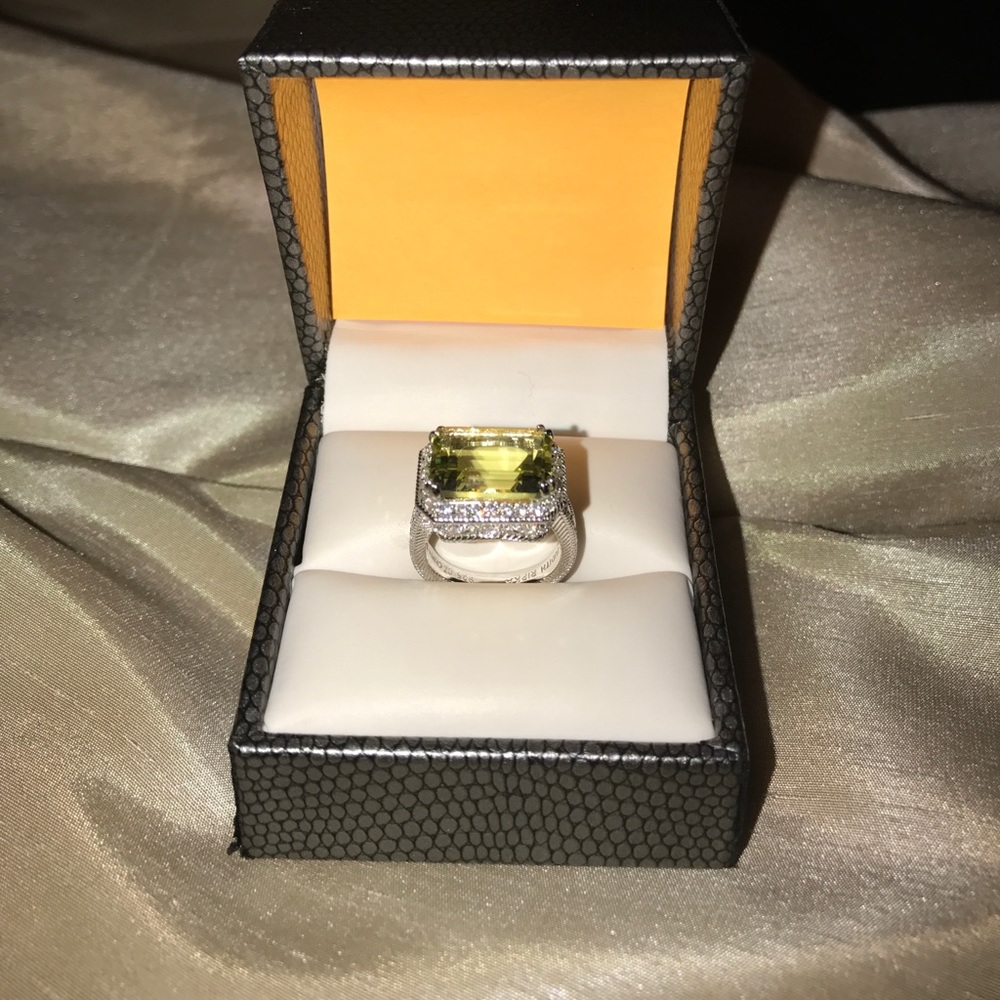 Judith Ripka Sterling Silver Lemon Quartz Ring.