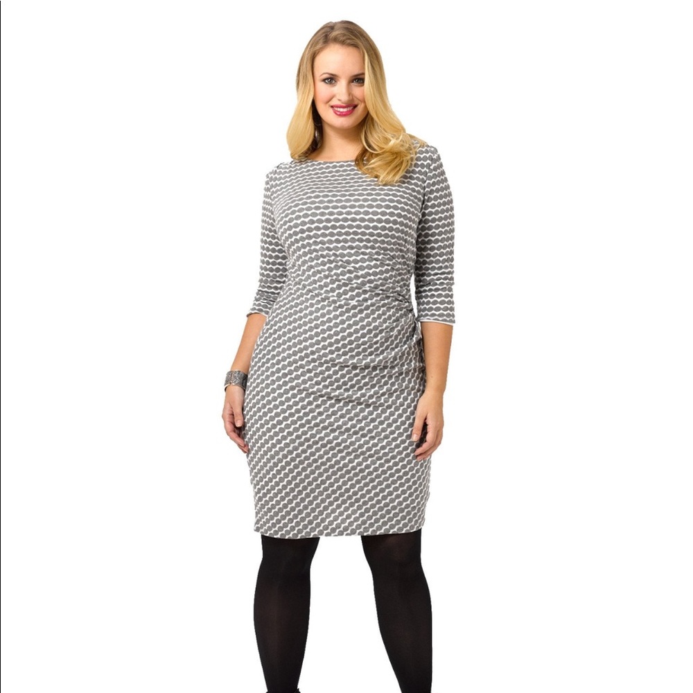 NWT Flattering Coldwater Creek dot twist dress