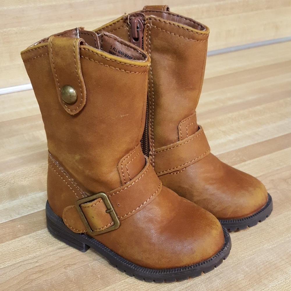 Toddler boots size 5