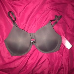 Gray t-shirt bra