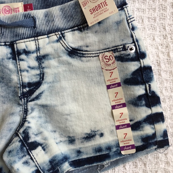 SO Ribbed Waist Acid Wash Jeans Shortie Shorts New - Picture 3 of 7