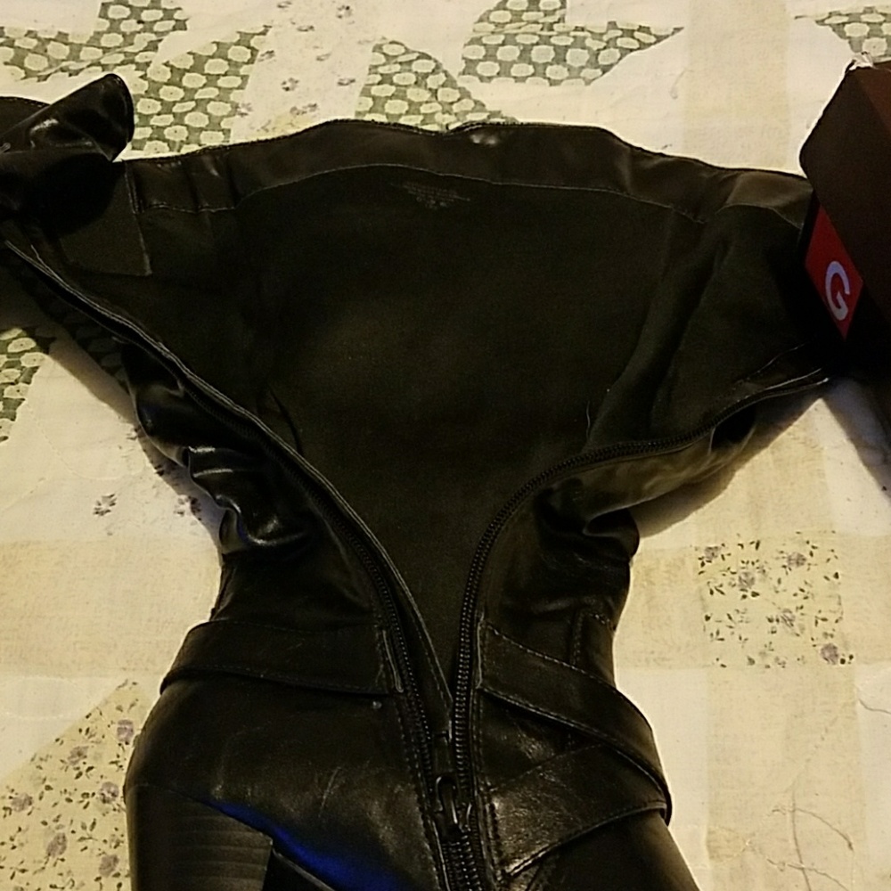 Woman's boots - Picture 6 of 6