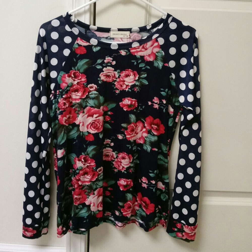 Rose and polka dot l/s top nwot
