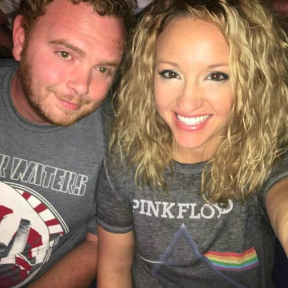 Meet your Posher, Danielle - Picture 1 of 1