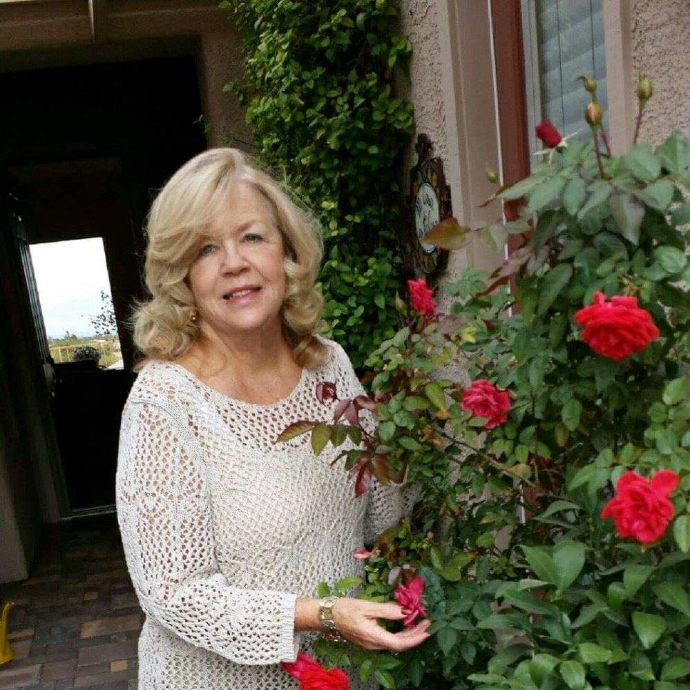 Meet your Posher, Sandra