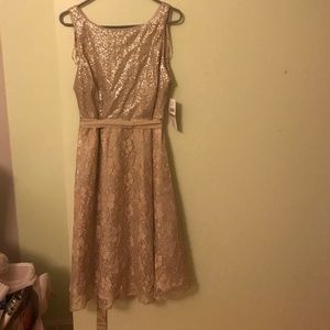 Gorgeous champagne/nude formal dress