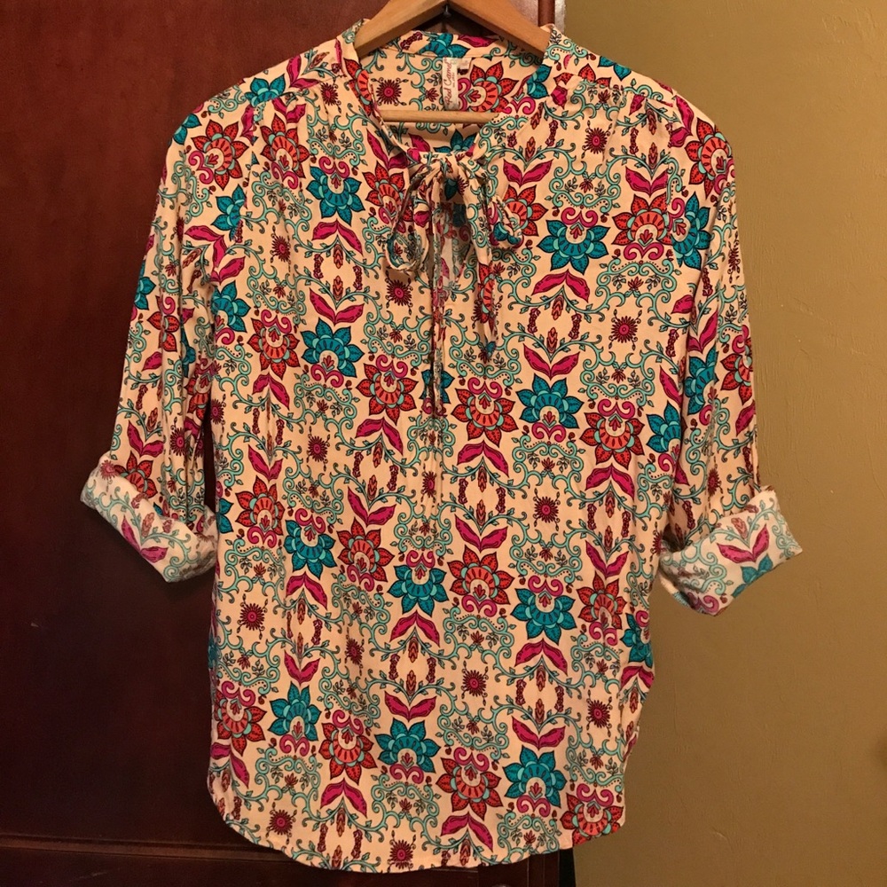 Red Camel Blouse/Shirt