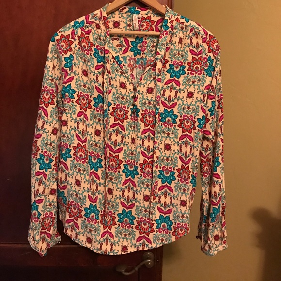 Red Camel Blouse/Shirt - Picture 2 of 3