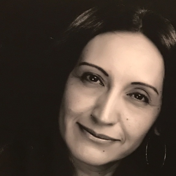 Meet your Posher, Rosalva - Picture 3 of 3