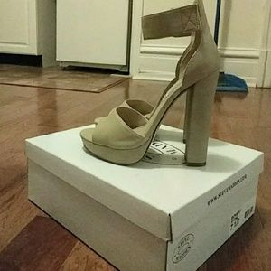 Steve Madden platform heels