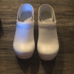 Dansko white shoes