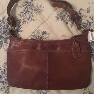 Coach British Tan Hobo HOT HOT HOT 🔥🔥🔥