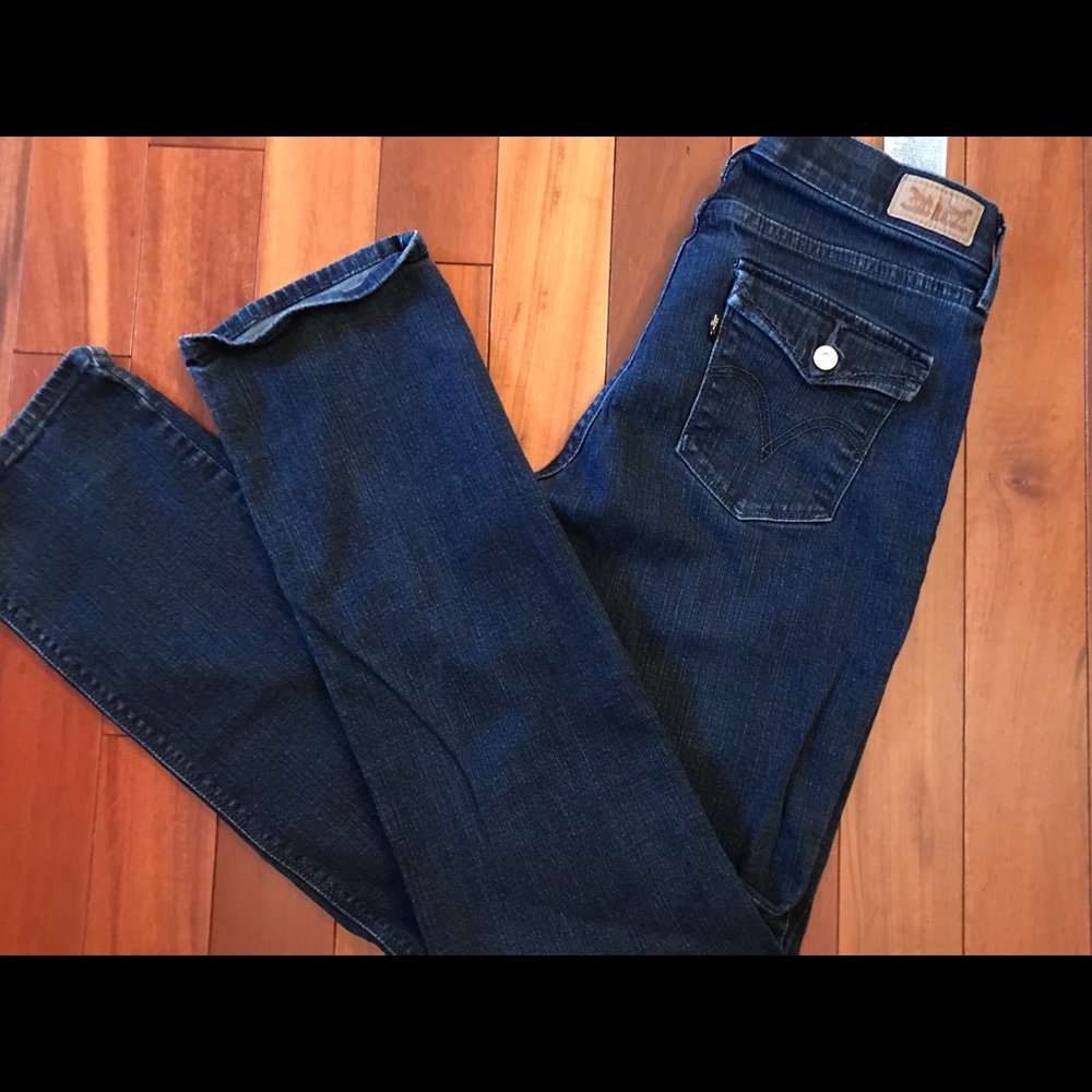 Women's 525 Perfect Waist Straight Jean 6M