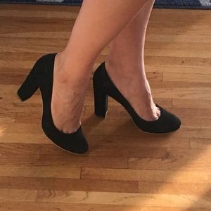 Black JCrew Factory size 8.5 pumps