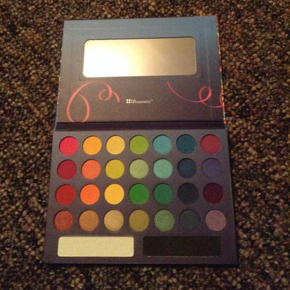 BH Cosmetics Take Me to Brazil Palette
