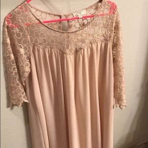 Mid sleeve lace dress