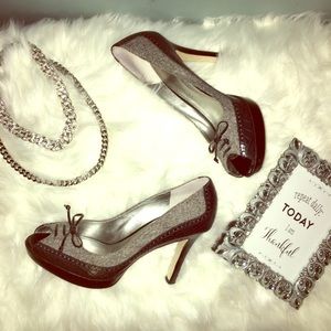 💓 Oxford Crocodile Tweed Peep Toes! 💓