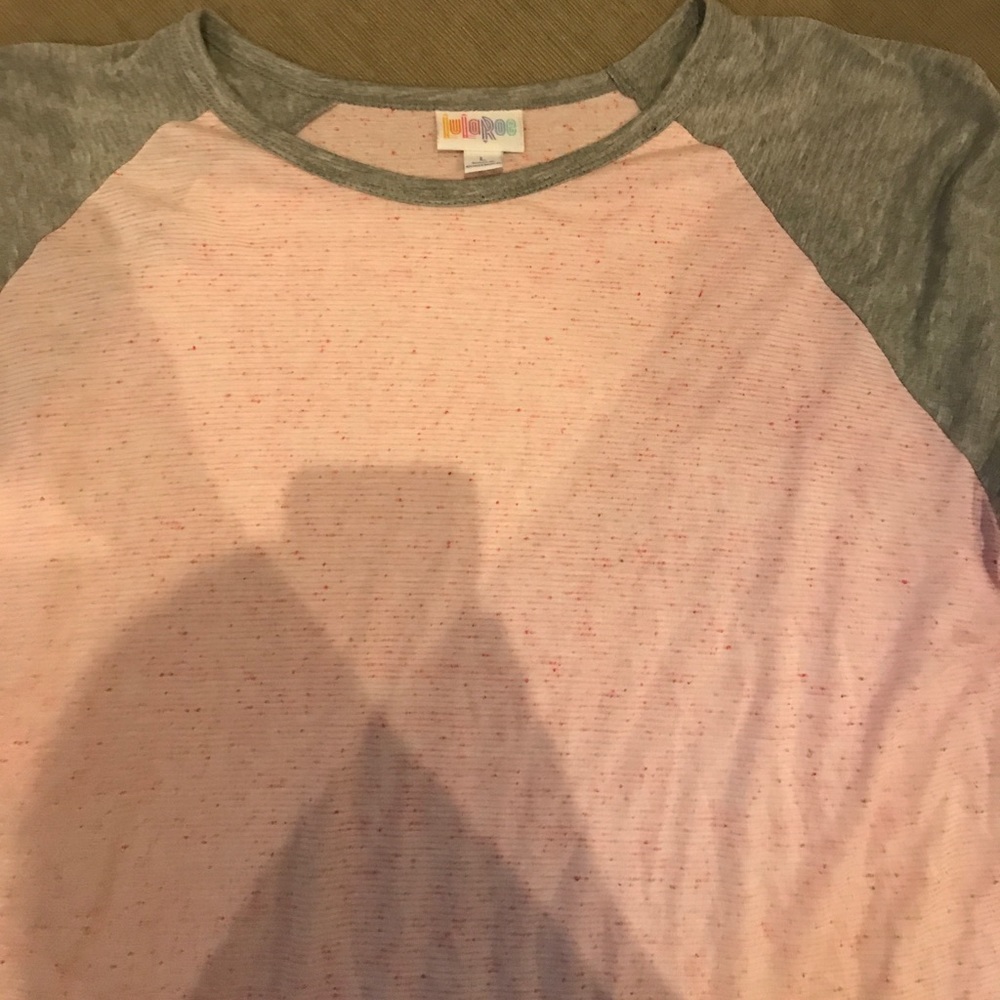 LuLaRoe Randy top