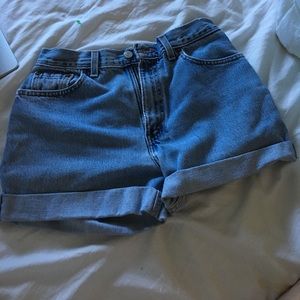 Levi's vintage high waisted shorts 3