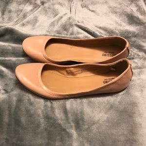 Pale pink ballet style shoes