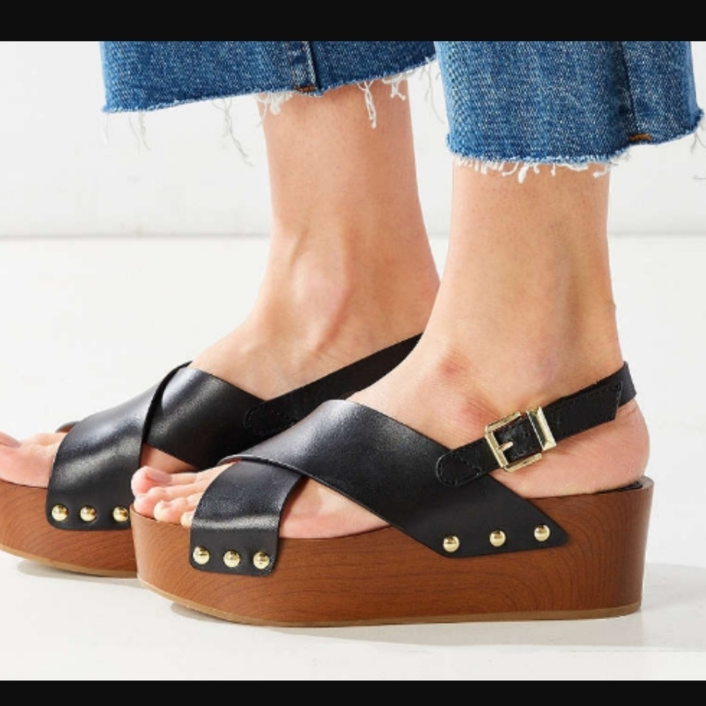 Back flatform/ platform sandals