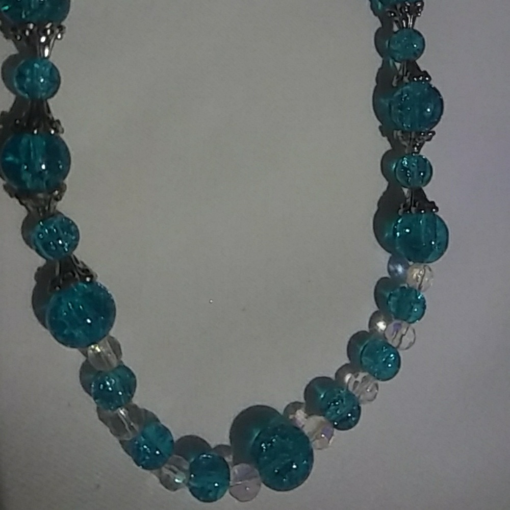 Turquoise Blue Necklace Set - Picture 2 of 4