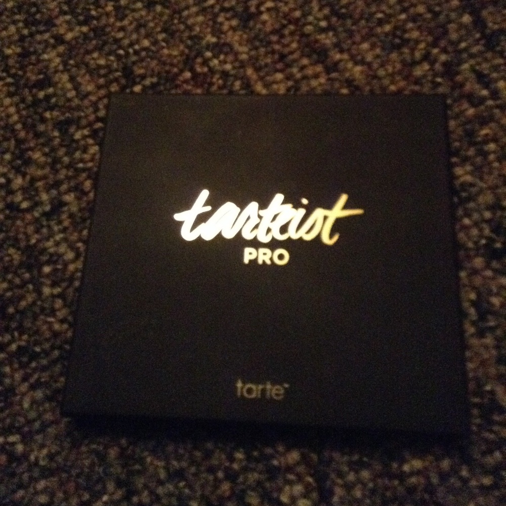 Tarte Tarteist Pro Eyeshadow Palette