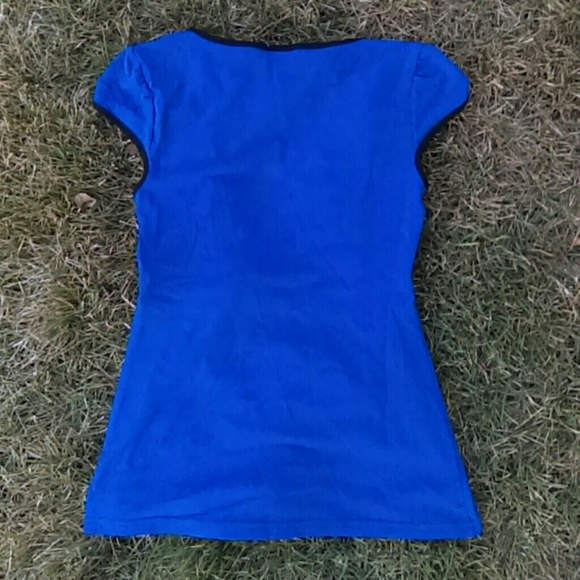 Paper Dolls Blue and black cap sleeve top - Picture 3 of 4
