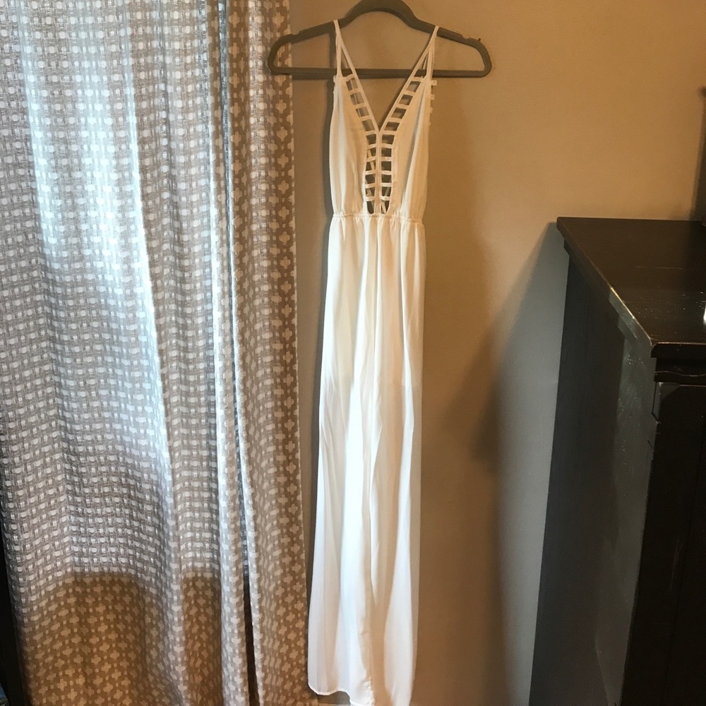 White Jumper - Picture 3 of 5