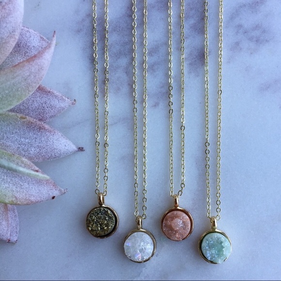 Quartz Druzy Necklace - Picture 2 of 6