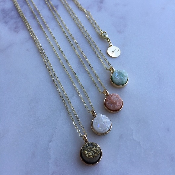 Quartz Druzy Necklace - Picture 5 of 6