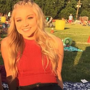 Meet your Posher, Kelsey