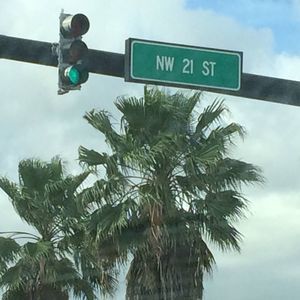 Meet your Posher, Broward