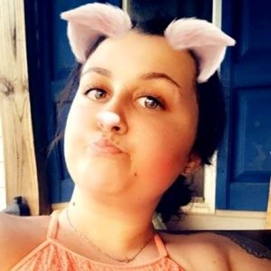 Meet your Posher, Bethany